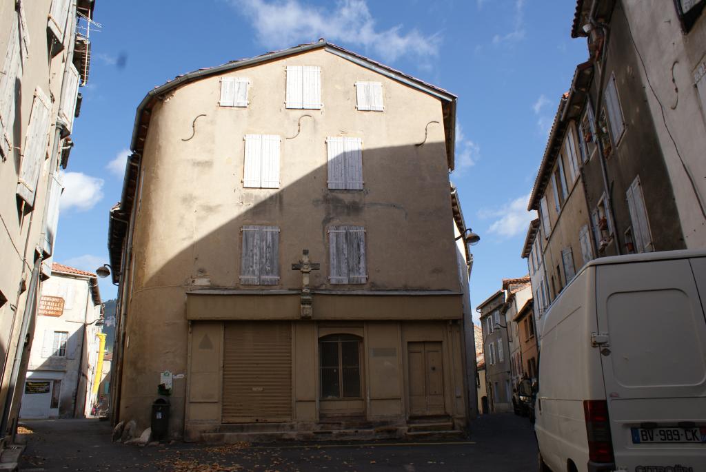 immeuble , vestiges de l'église du couvent des dominicains