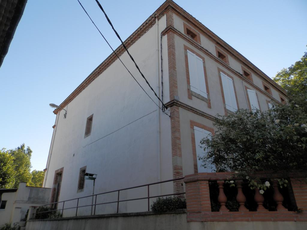 presbytère, actuellement mairie