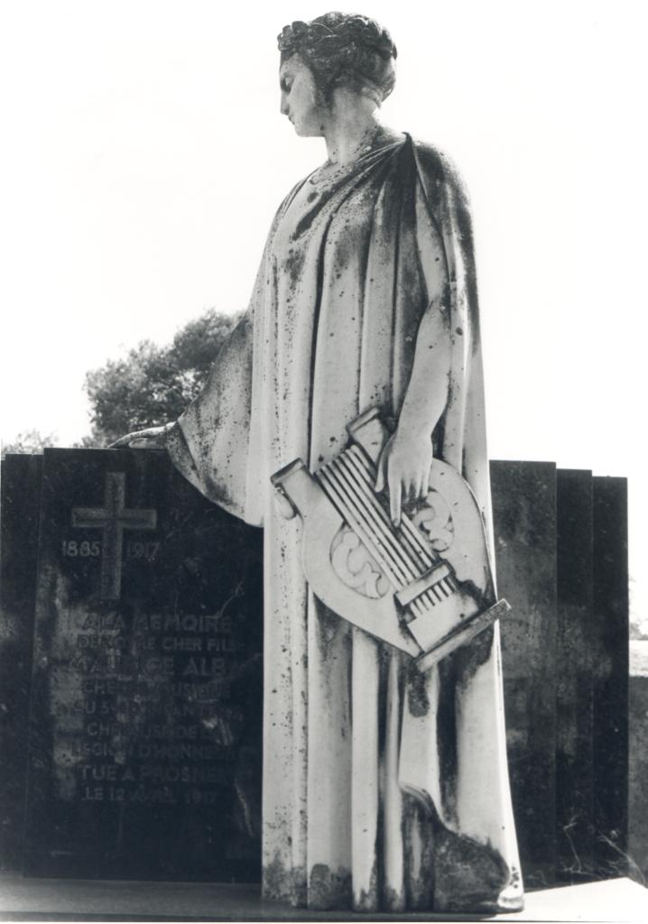 monument funéraire (monument sépulcral, n° 35), de Maurice Alba