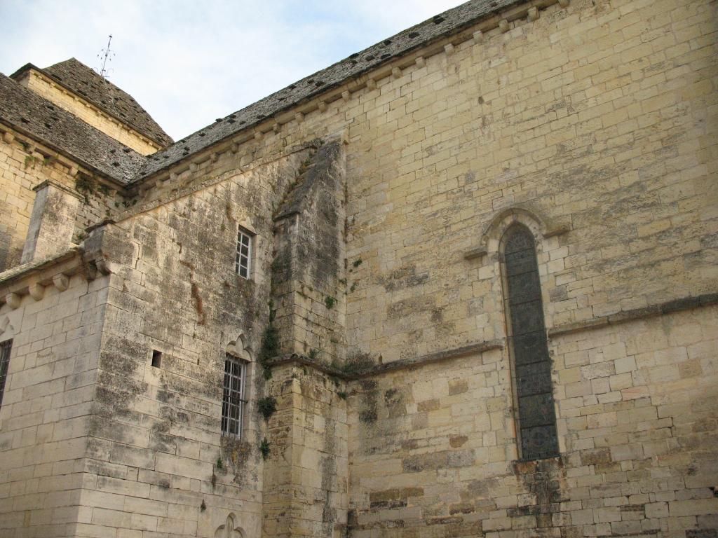 église paroissiale Saint-Jacques-le-Majeur