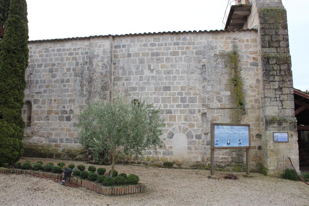 village de Castelnau-sur-l'Auvignon
