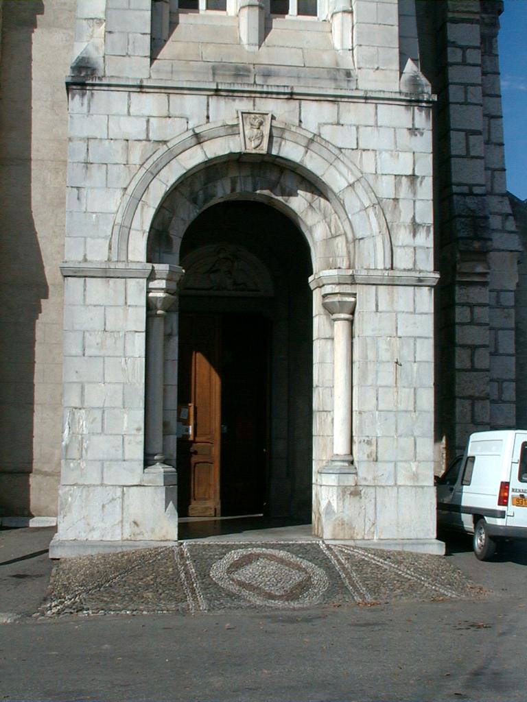 église paroissiale Saint-Roch