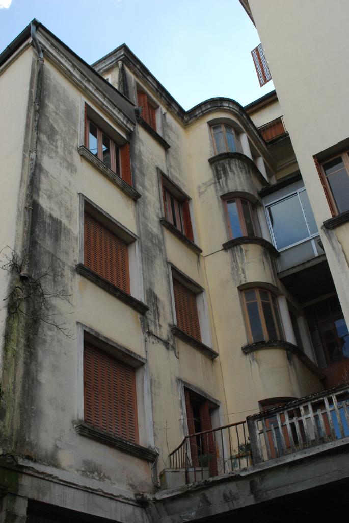 immeuble et magasin de commerce Balard