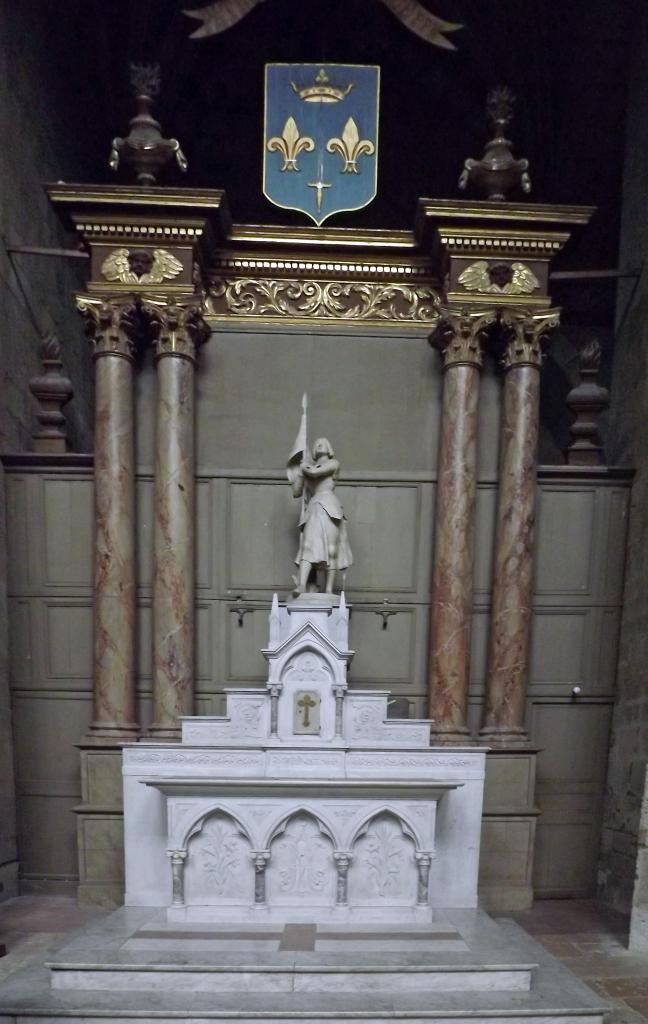 Le mobilier de la cathédrale de Condom