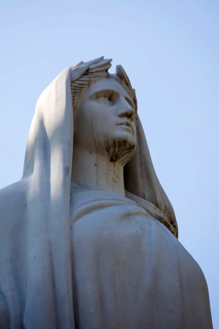 statue : "La France"