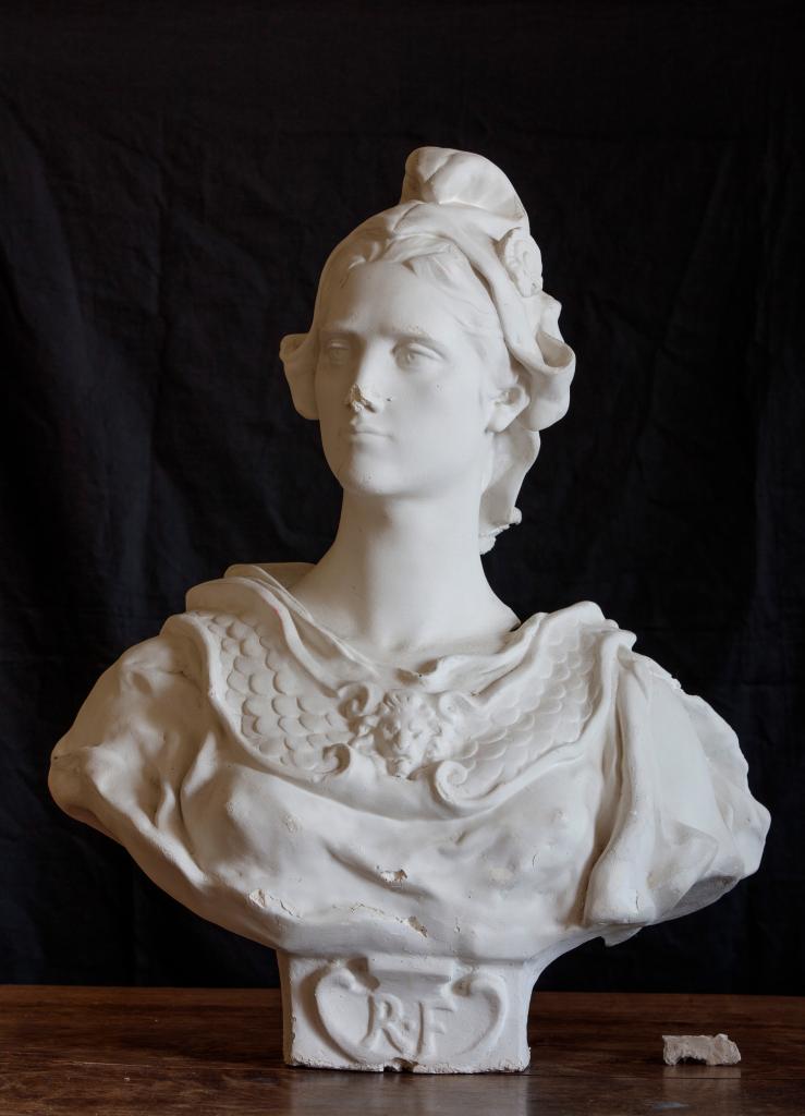 buste : Marianne d'Injalbert
