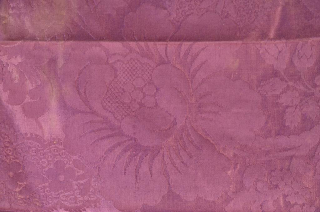 voile de calice , bourse de corporal , manipule : ornement violet 3