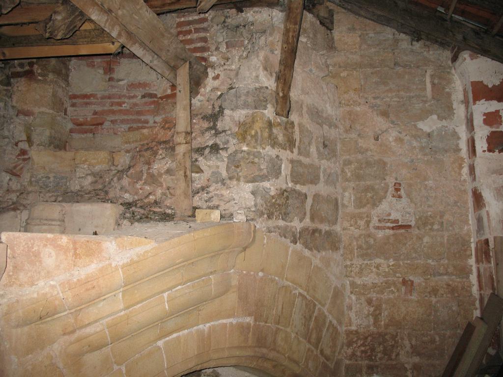 château des évêques de Cahors, actuellement en partie occupé par la mairie