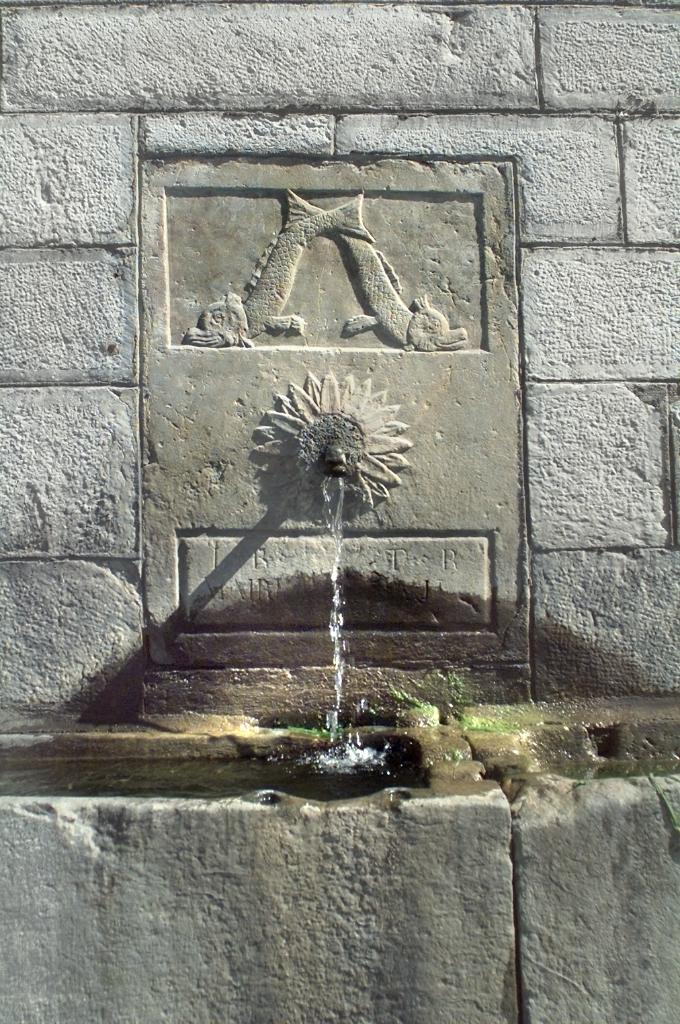 fontaines, borne fontaine et abreuvoirs des communes du canton d'Arreau