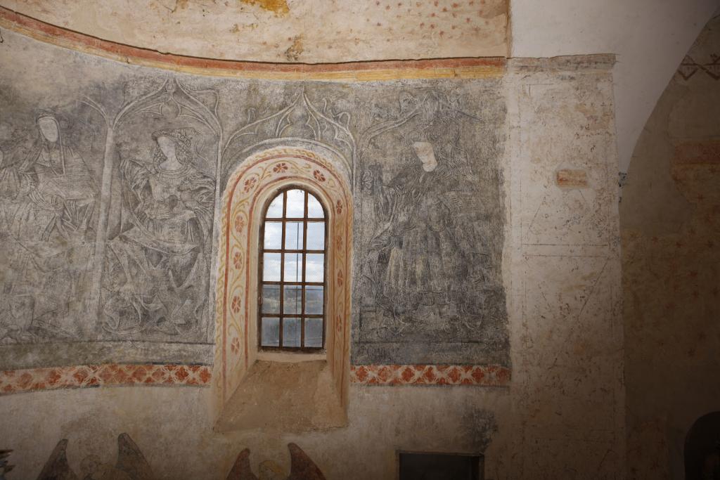 peinture monumentale : Les peintures du choeur et les Vertus