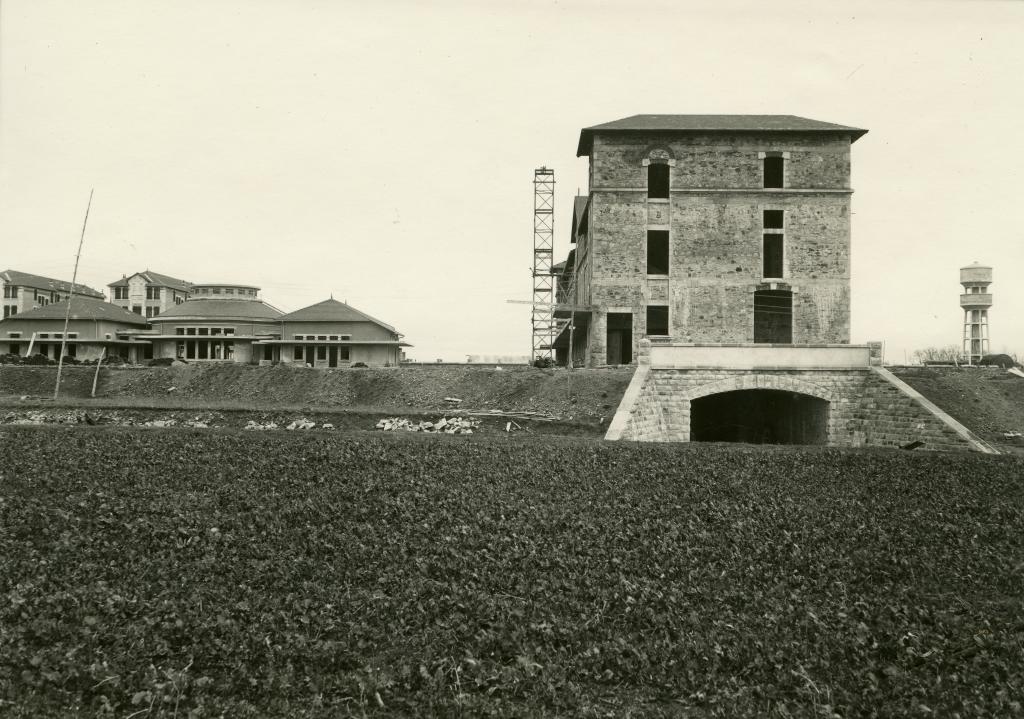 hôpital psychiatrique de Cayssiols, aujourd'hui centre Hospitalier Sainte-Marie de Rodez