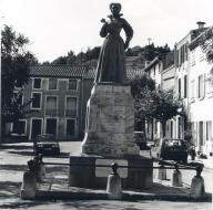 monument de Françoise de Cezelly