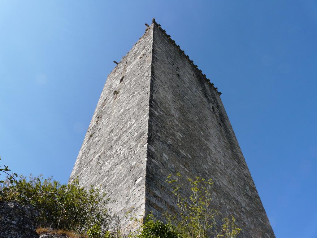château fort : tour