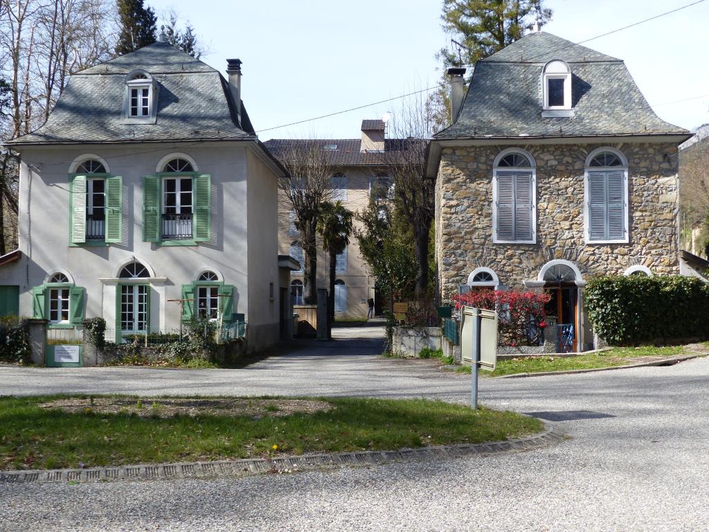 ancien hôtel Modèle, actuellement immeuble et maisons
