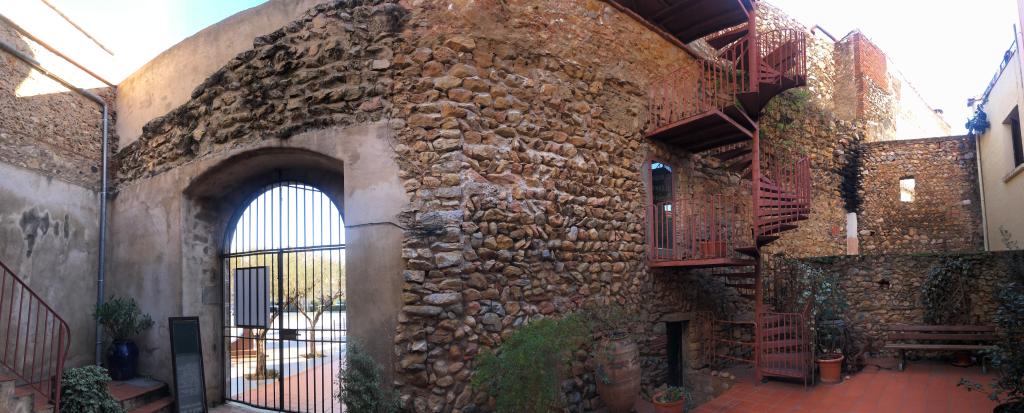 Ancien relais de poste, aujourd'hui Musée des arts et traditions populaires