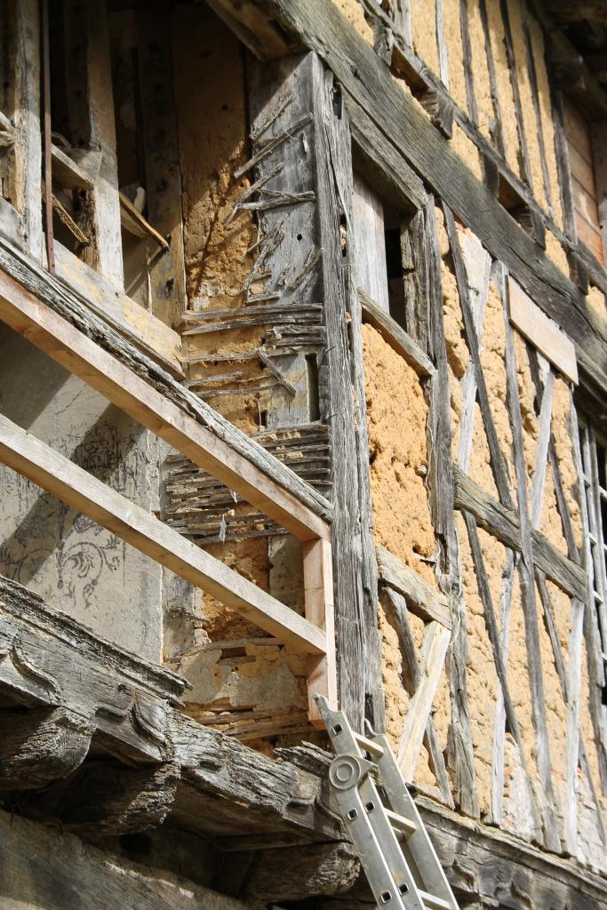 maison dite logis seigneurial