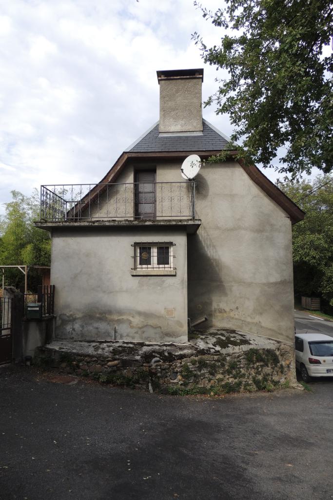 ancienne ferme actuellement maison