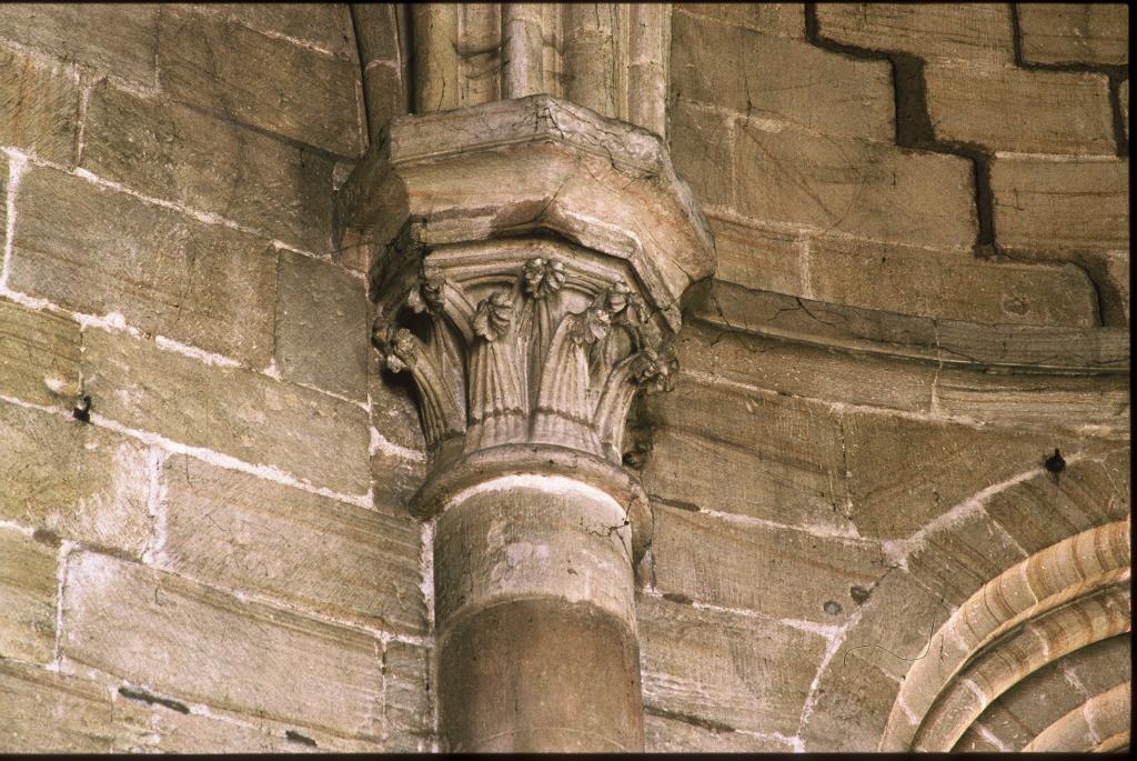 abbaye de bénédictins Saint-Sauveur