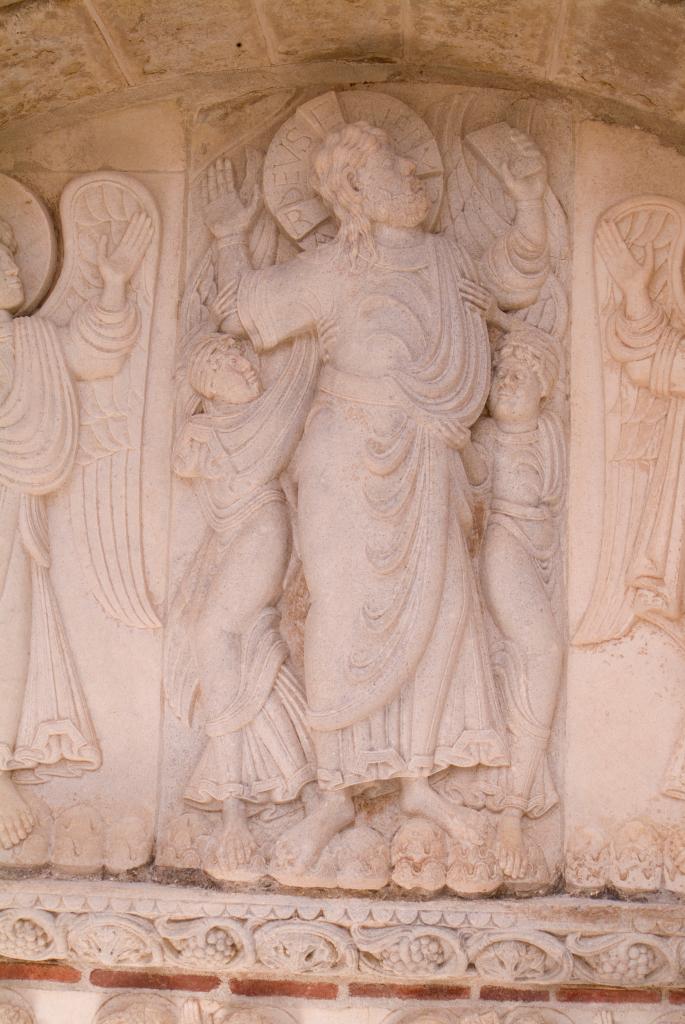 Abbaye de chanoines de saint Augustin, dite basilique Saint-Sernin, actuellement église paroissiale
