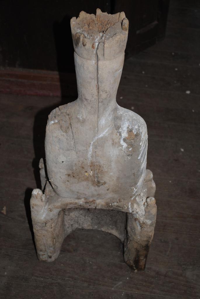 statue : Vierge en majesté