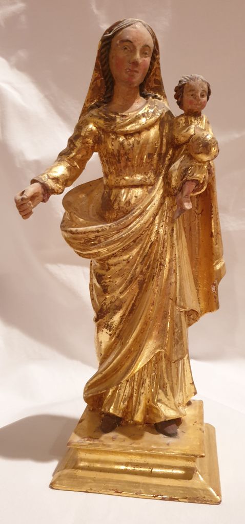 statue : Vierge à l'Enfant