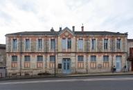 ancienne école de filles, actuelle médiathèque