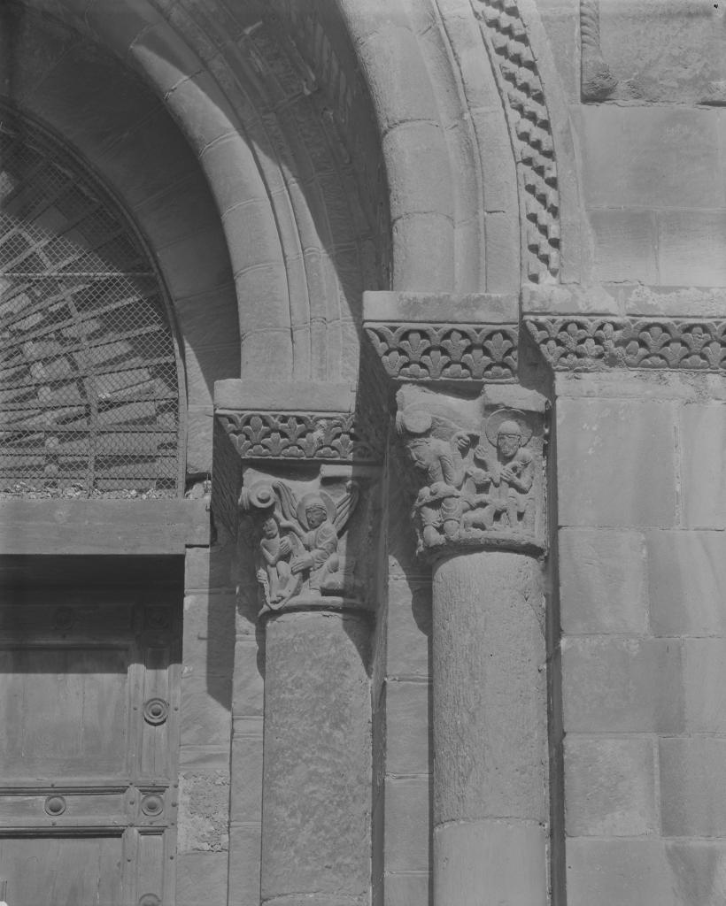 Abbaye de chanoines de saint Augustin, dite basilique Saint-Sernin, actuellement église paroissiale