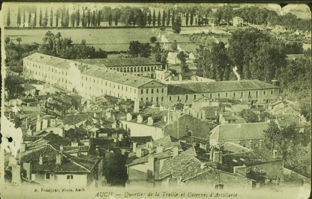 Quartier de cavalerie Henry, puis Quartier de cavalerie Espagne, Caserne d'artillerie et Centre d'Instruction du service de l'Intendance