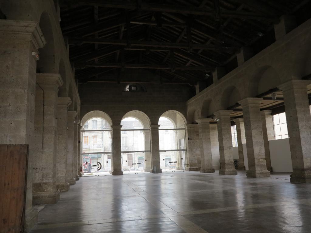 marché couvert : halle