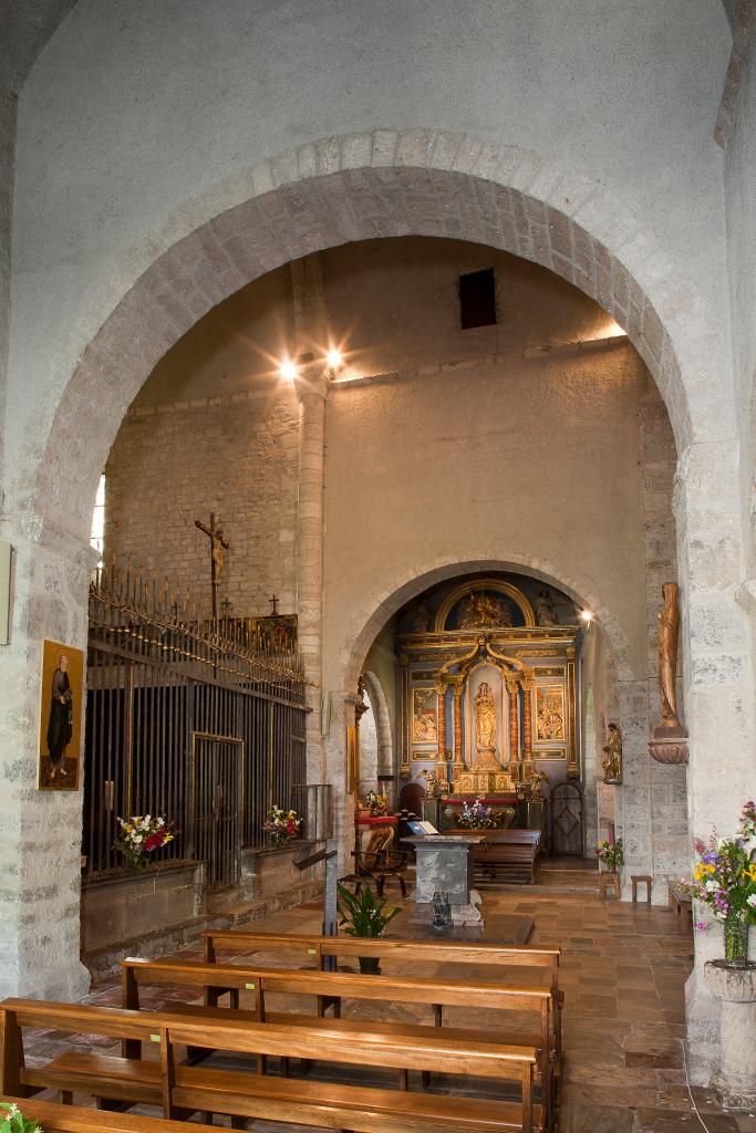 prieuré de bénédictins, église paroissiale Saint-Pierre, Saint-Ebons