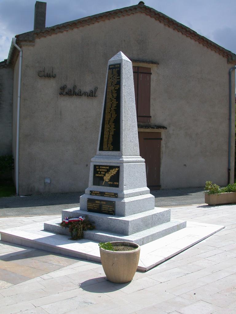 monument aux morts de la guerre de 1914-1918, de la guerre de 1939-1945, de la guerre de 1946-1954 et de la guerre de 1954-1962