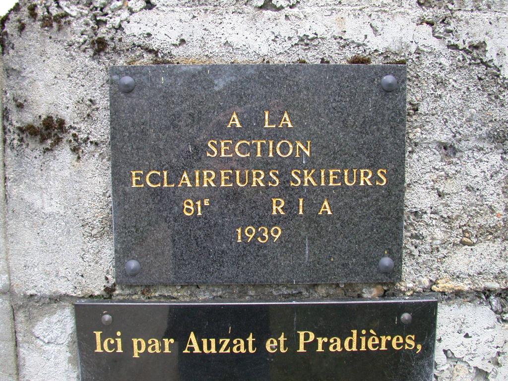 plaque commémorative de la catastrophe d'Izourt