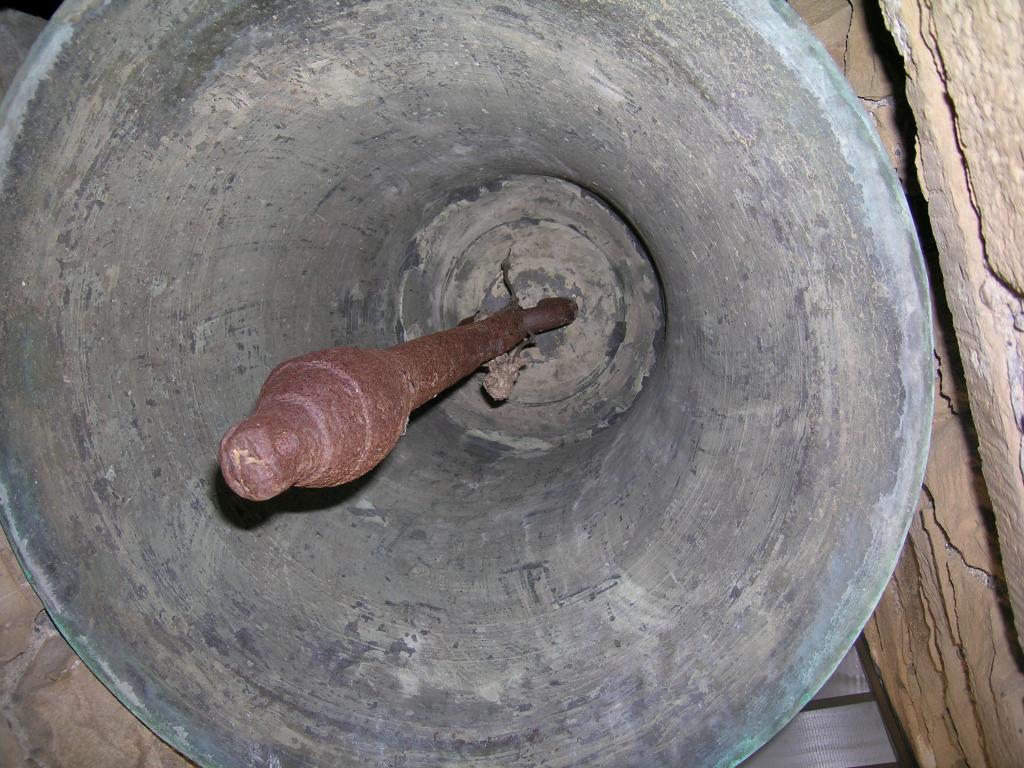 cloche commémorative des morts la guerre de 1914-1918 dite cloche des Morts de la Guerre