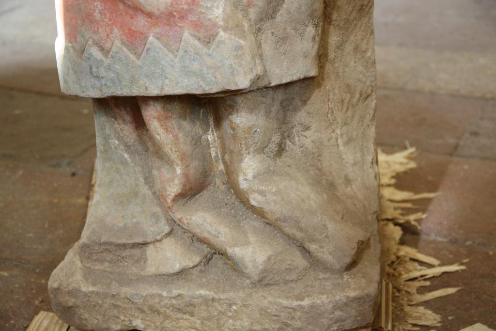 groupe sculpté de la Mise au tombeau