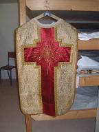 Chasuble, étole de clerc : ornement blanc 1