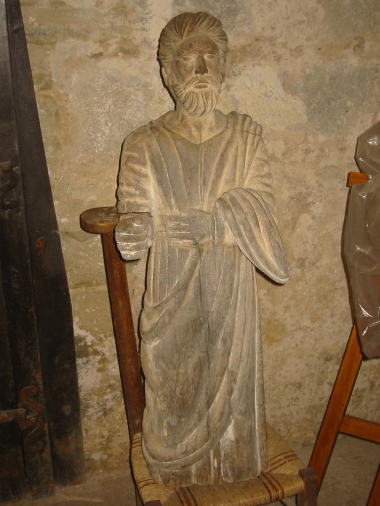statue : Apôtre barbu