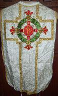 sommaire des textiles de l'église de Saint-Pons-la-Calm