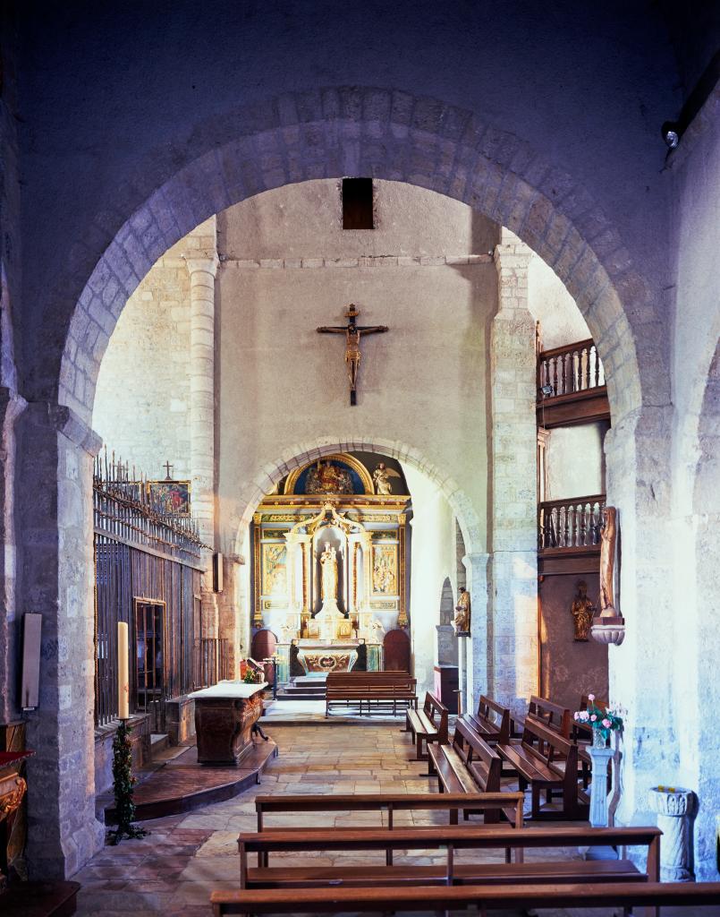 Le mobilier du prieuré de bénédictins, église paroissiale Saint-Pierre,Saint-Ebons