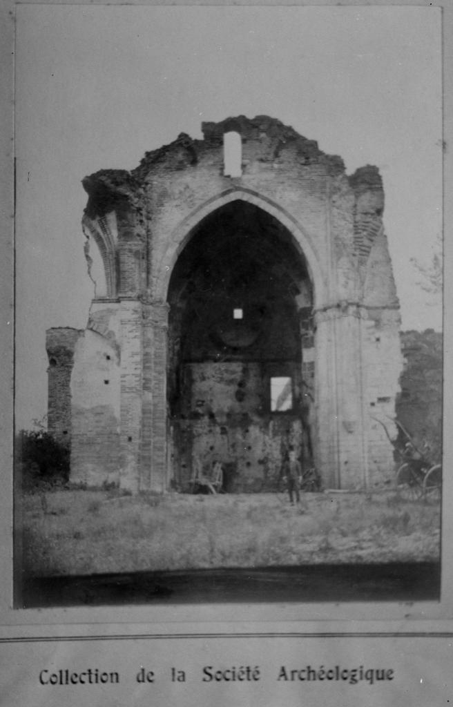 ancienne abbaye cistercienne de Lagarde-Dieu