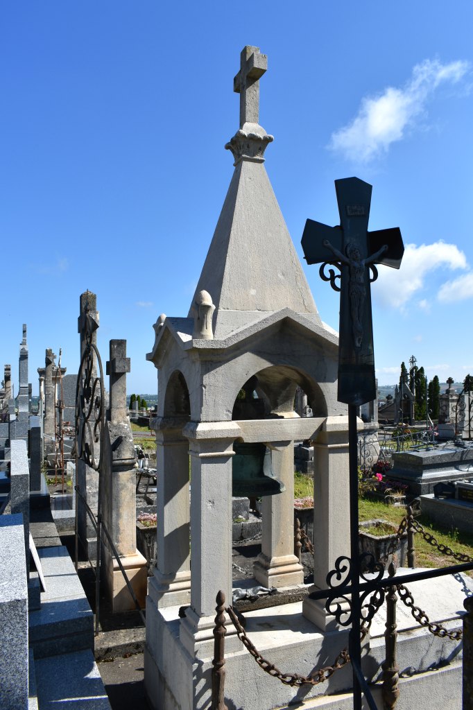 tombeau de la famille Triadou