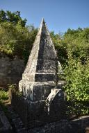 tombeau de la famille Durand de Gros