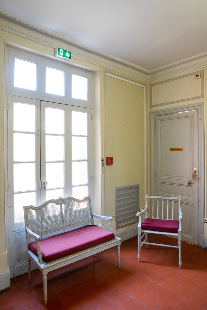 château de Longues-Aygues actuellement établissement médical