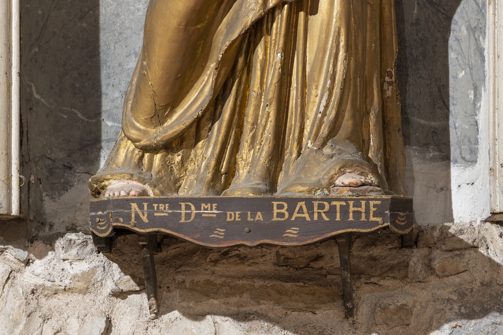 statue: Notre-Dame-de-la-Barthe