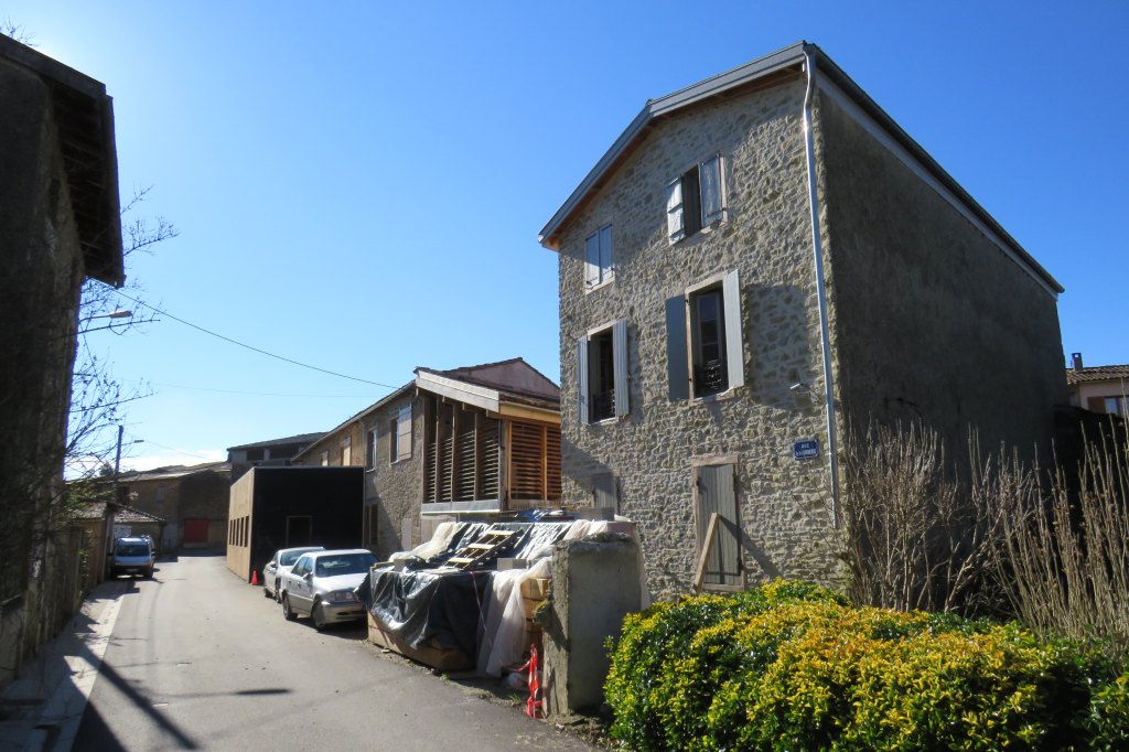 fabrique de peigne en corne Alizet, puis Mirc, puis De Serres, puis La Laborieuse, puis usine de menuiserie
