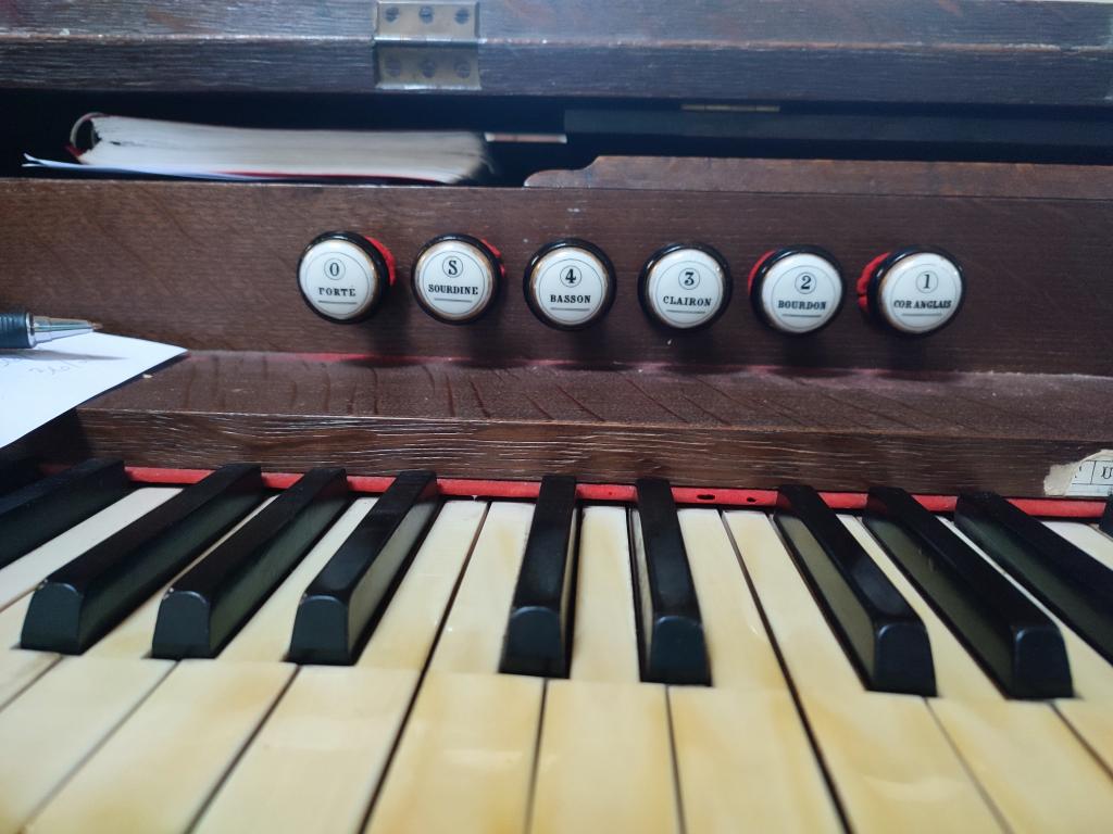 harmonium
