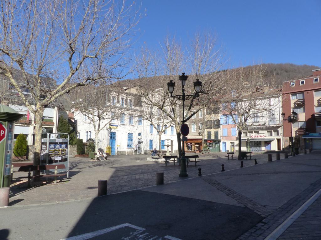 place Roussel