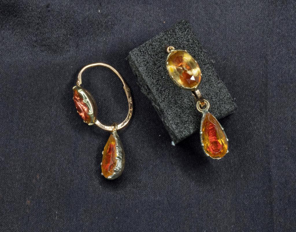 Paire de boucles d'oreilles à pendeloques