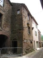 village : bourg monastique