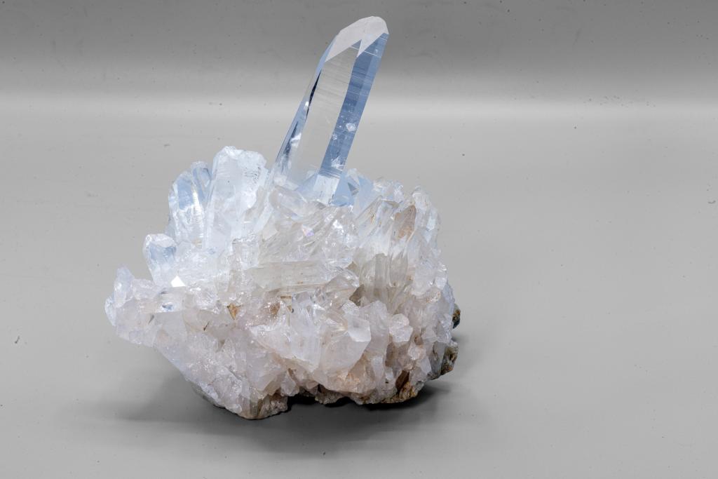 ensemble des minéraux regroupés dans le genre "Siliceux" et "Argileux"