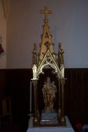 dais de présentation ; statue de procession Vierge à l'Enfant ; cadireta